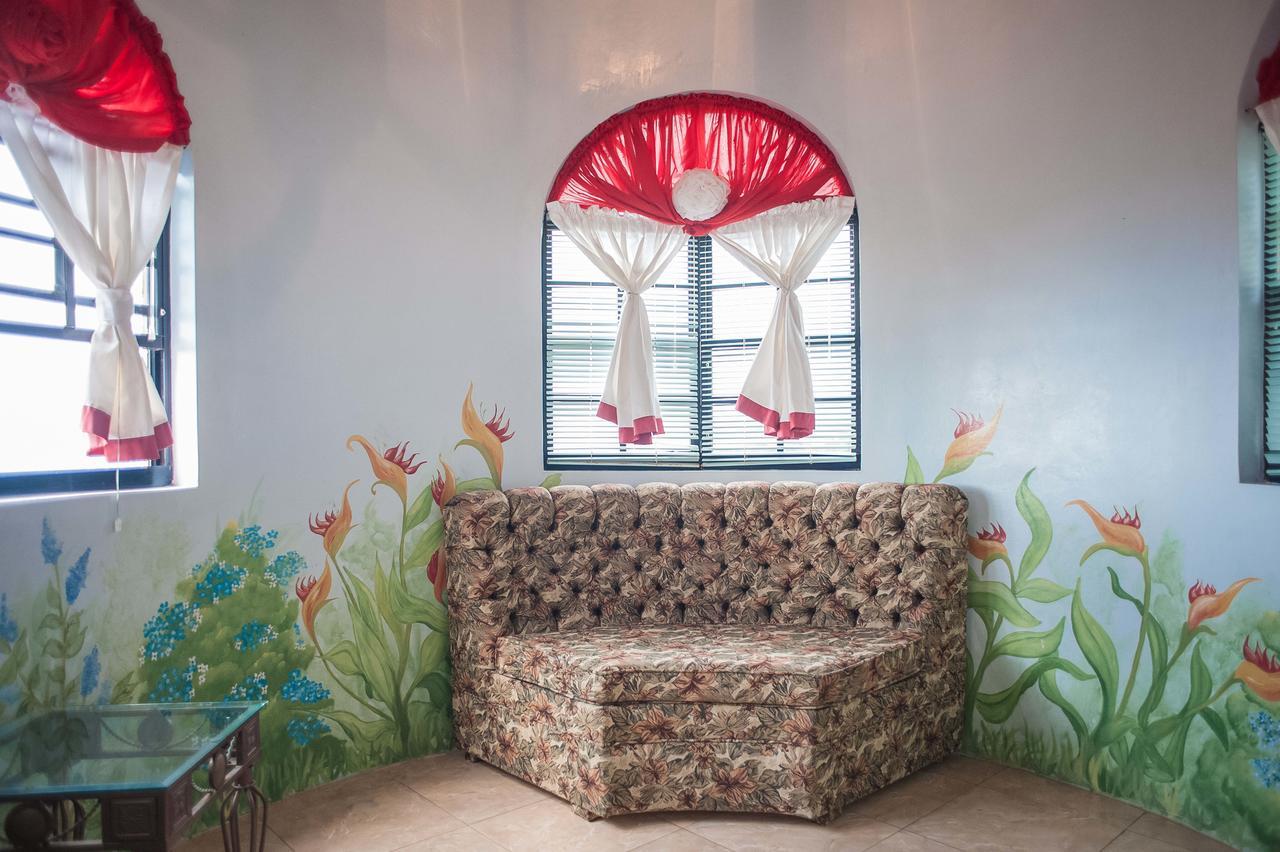 Clarridge View Guesthouse Бухта Монтего Экстерьер фото